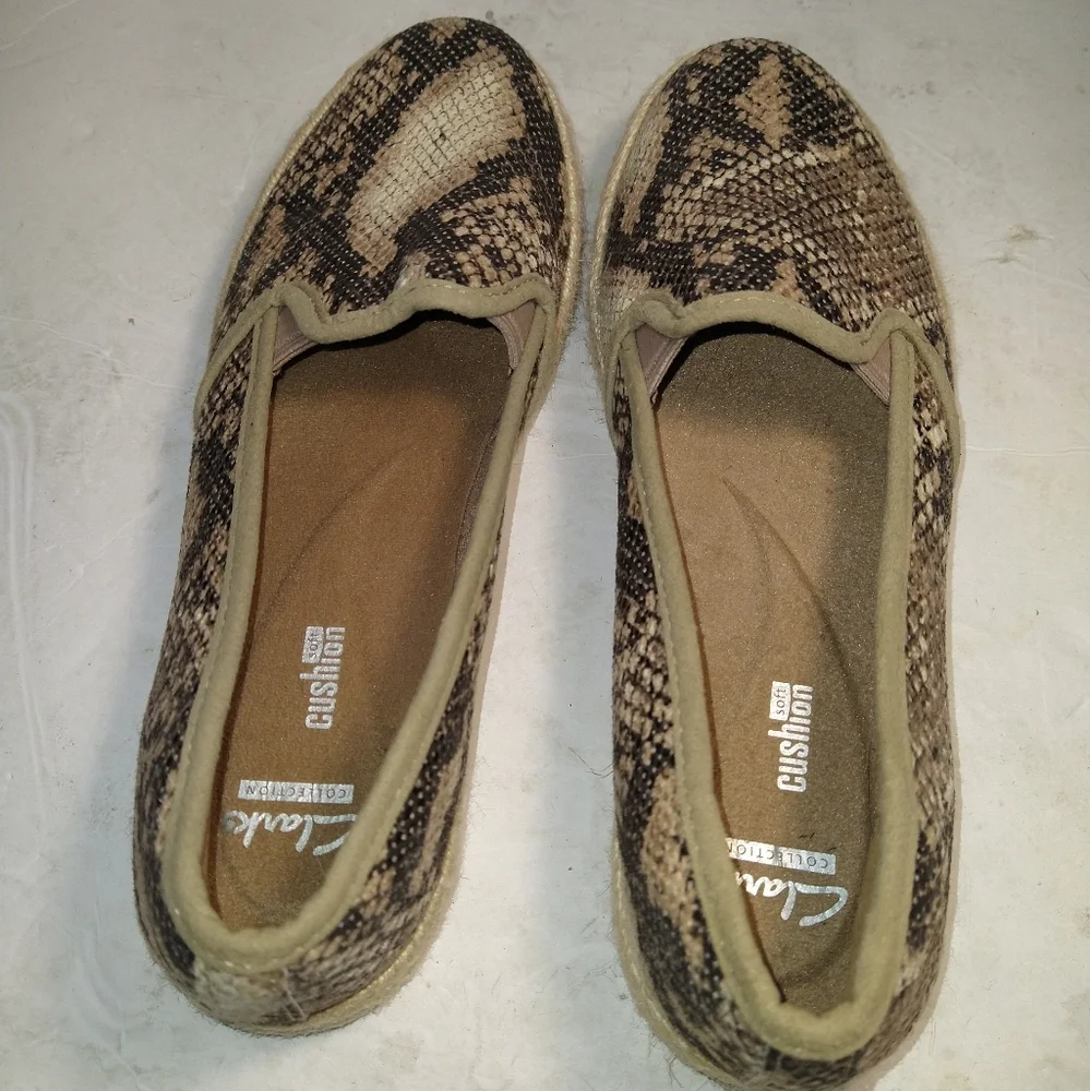 Clarks Azella Theoni Snakeskin Espadrille Slip on Loafer Flats Women's sz 7M